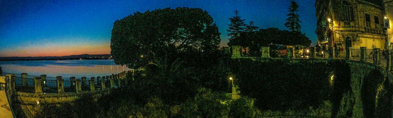 A 50 Passi Dal Tempio Di Apollo Syracuse Exterior foto